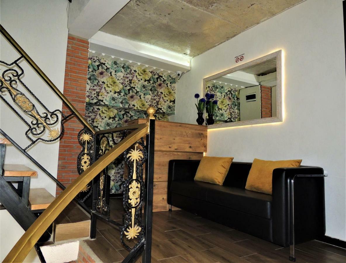 Hotel Sunny Tiflis Exteriér fotografie